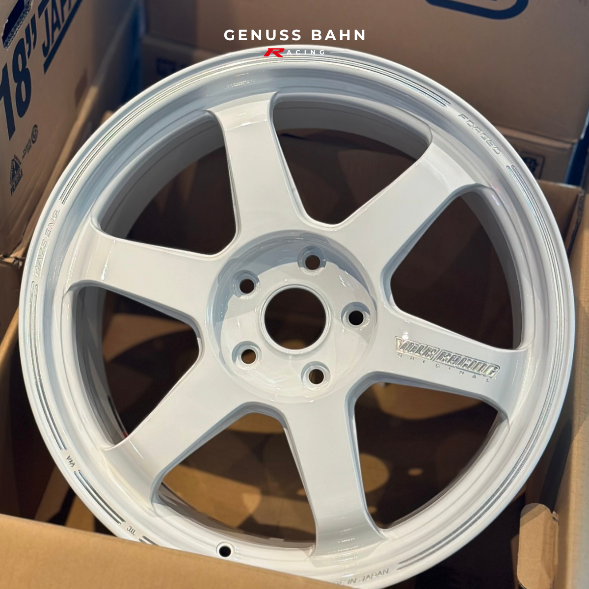 Rays Volk Racing TE37 Ultra Track Edition II (19" x 9.5J +36 5H/120) - Dash White (DW), image 5 of 8
